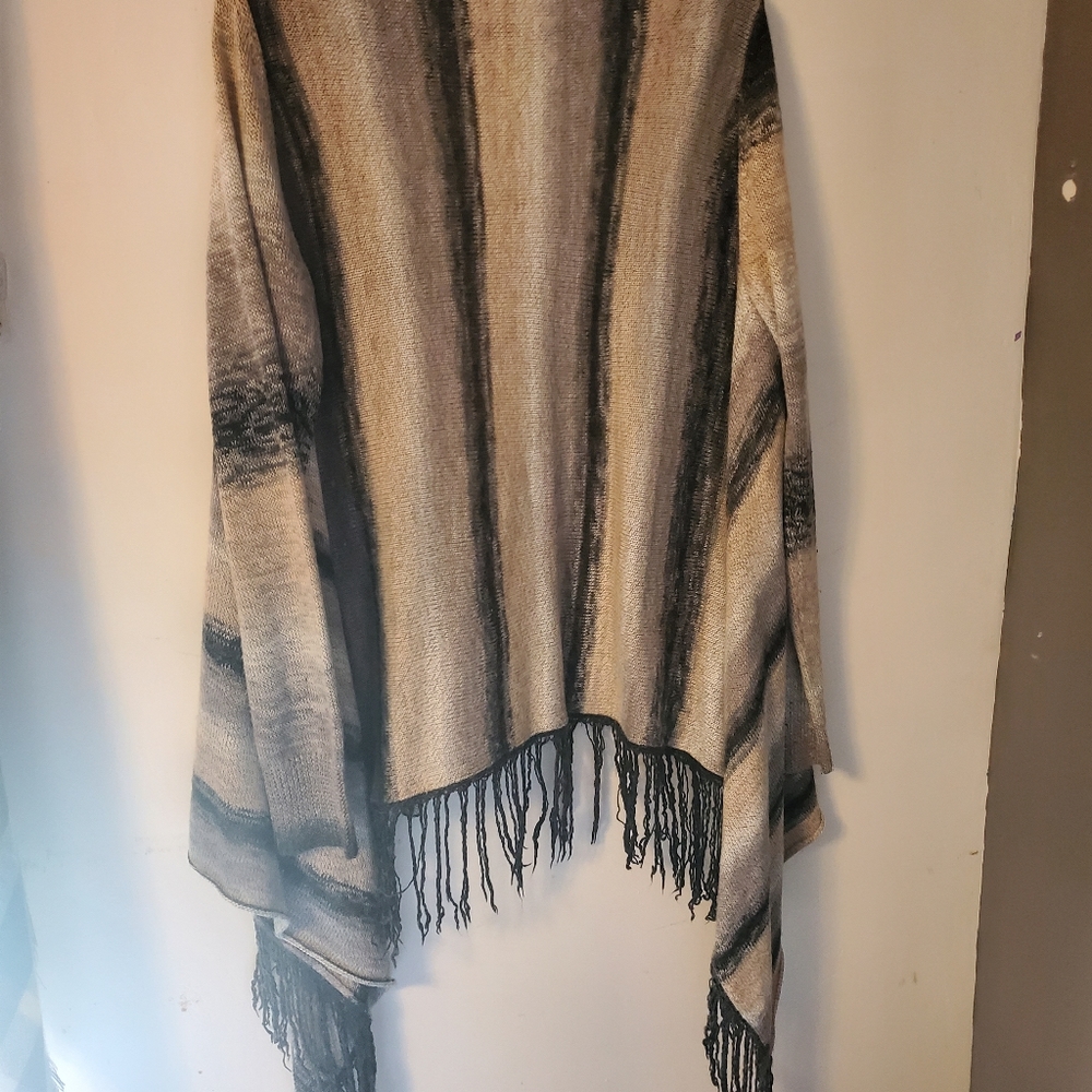 Cardigan - Picture 3 of 4